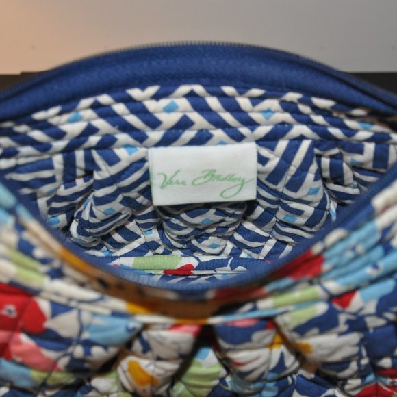 Vera Bradley - 'Summer Cottage' small shoulder bag - Picture 2 of 3